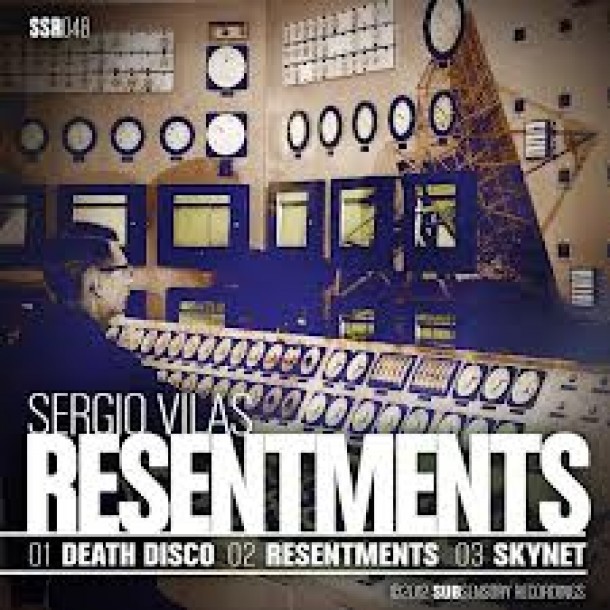 Carl Cox plays SSR048 – Sergio Vilas – Resentments @ Space 2012 Opening